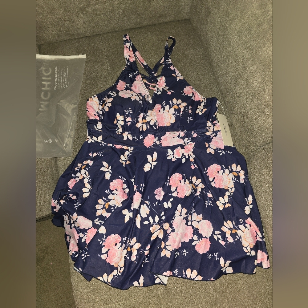 Tankini top size 22-24